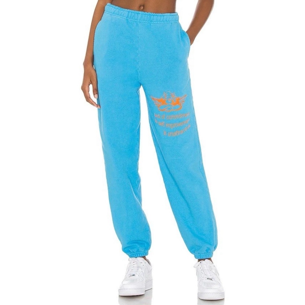 Boys lie blue sweatpants with pockets